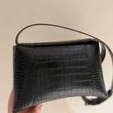 Ziva's Charm handbag – back view (one versatile size)
