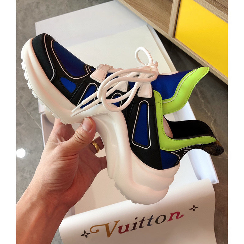 Styling view of Louis Vuitton luxury piece style No.013