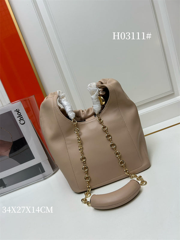 Ziva's Charm handbag – full view (34cm*27cm*14cm)