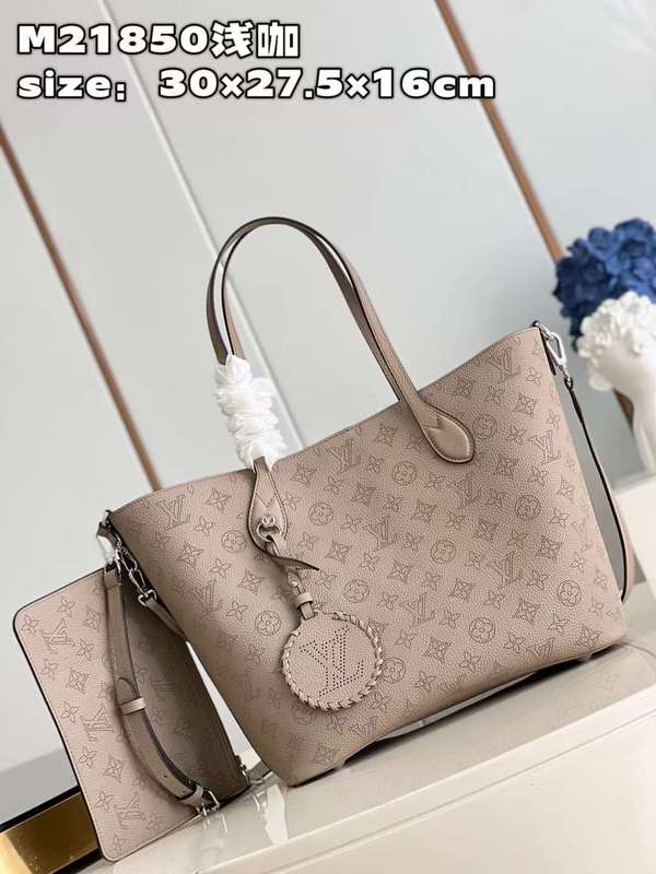 Close-up detail of chic polished women's handbag – women's luxury handbag