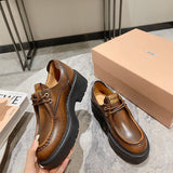 Three-quarter angle view of Miu Miu luxury piece style No.118