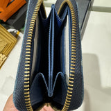  Graceful crossbody bag front view 7