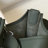 Elegant handbag styled for everyday wear