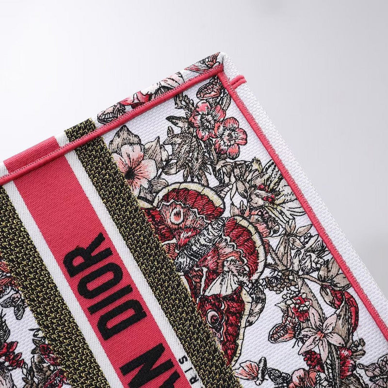 Back view of elevated classic women's handbag – women's luxury accessory