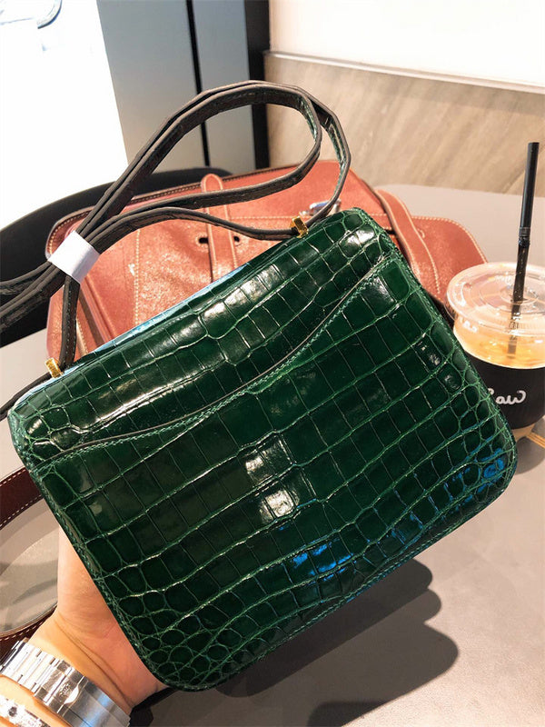  smart satchel styled with outfit 12