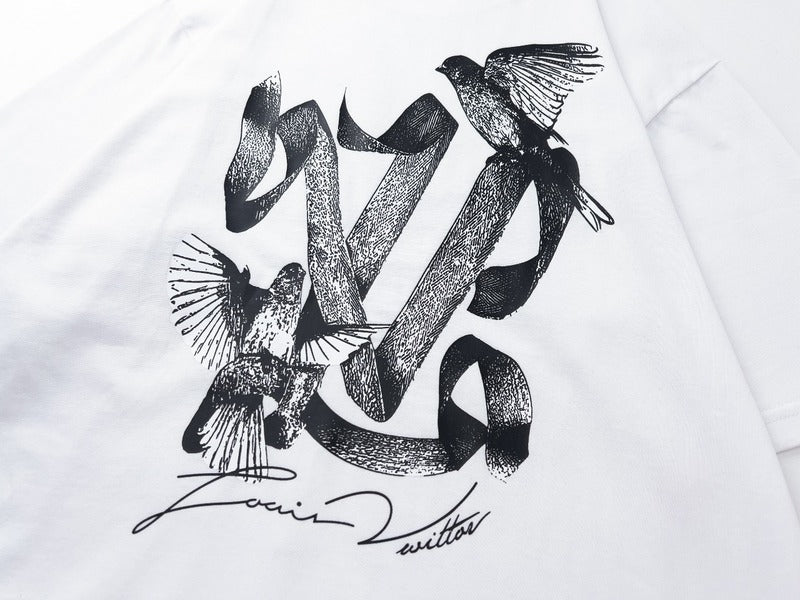 Flat lay presentation of Louis Vuitton cotton t-shirt with contemporary cut