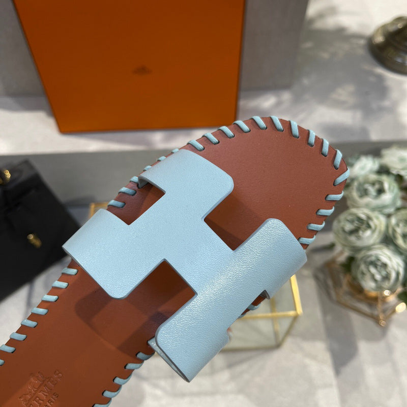 Hermes shoes Style 311 - true-to-life color detail
