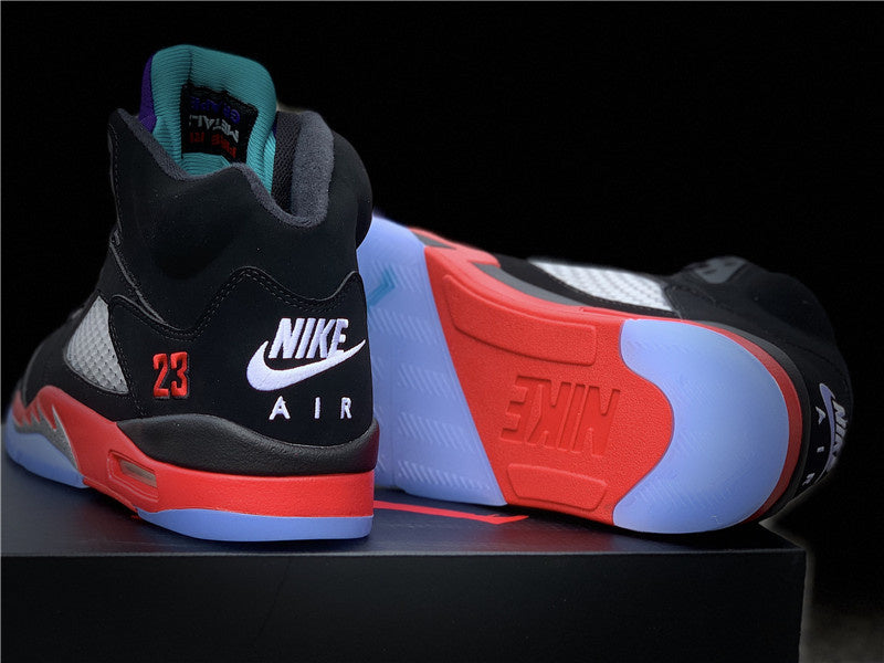 Nike Men's & Women's Luxury Lifestyle Trainers — Style 015 detail view