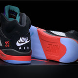 Nike Men's & Women's Luxury Lifestyle Trainers — Style 015 detail view