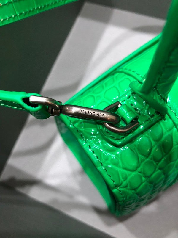 Zivas Charm Understated Luxury Statement Handbag (Refined Practical Design) – Interior View