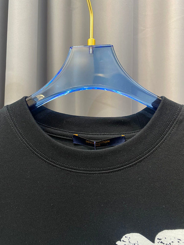 Front view of Louis Vuitton cotton t-shirt with tailored silhouette