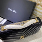 Zivas Charm Effortless Elegance Fashion Handbag (Everyday Luxury Essential) – Angled View