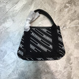 Contemporary Premium PU Leather Handbag - Signature Hardware Accents | Women's Premium Handbag #753 - close-up detail shot (image 3) of designer-inspired handbag