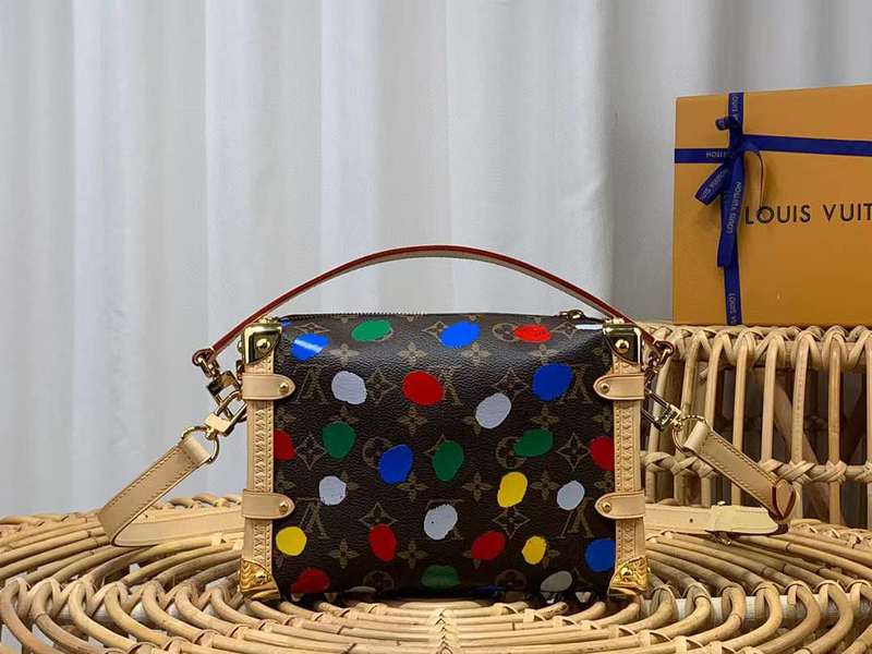 Interior view of structured modern women's handbag – women's luxury handbag