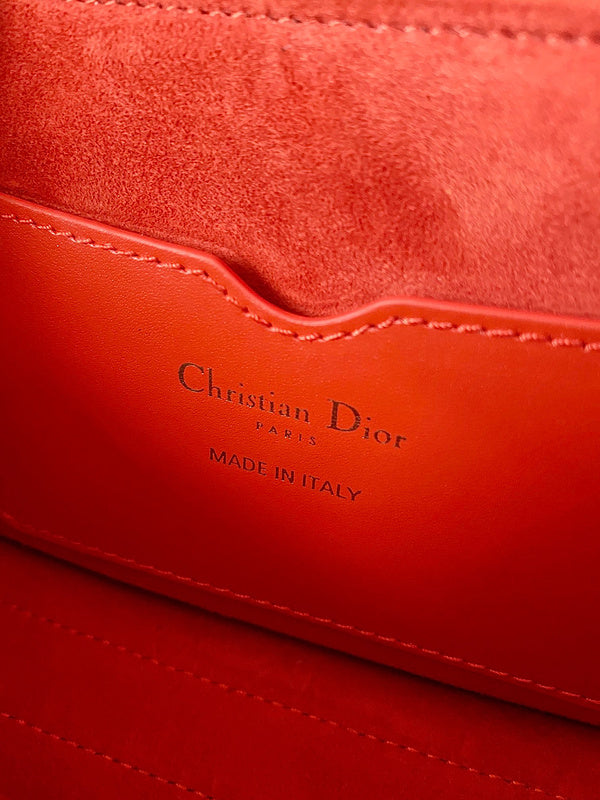 Handle and strap detail of statement sleek women's handbag – women's designer-style accessory