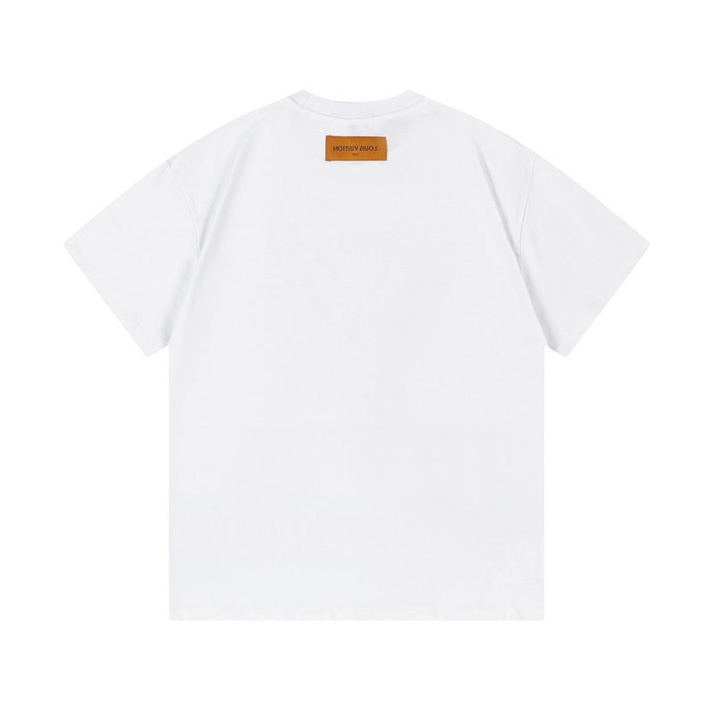 Side profile of Louis Vuitton cotton t-shirt with relaxed-fit cut
