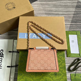 Front view of classic refined women's handbag – women's everyday handbag