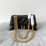 Zivas Charm Modern Edge Statement Handbag (Elevated Daily Companion) – Lifestyle Shot