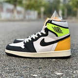 Nike Men's & Women's Luxury Fashion Trainers — Style 162 front view