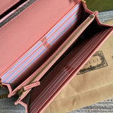 Close-up detail of modern premium women's handbag – women's luxury accessory