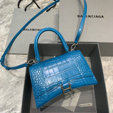 Zivas Charm Signature Style Statement Handbag (Refined Modern Silhouette) – Front View