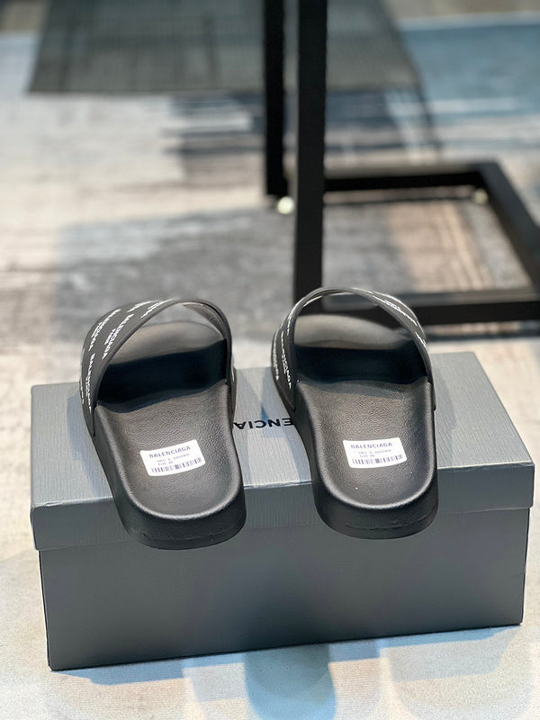 Balenciaga sandals Style 030 - logo and branding close-up