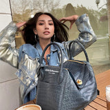 Signature everyday bag front view 7