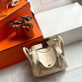  Polished shoulder bag front view 13