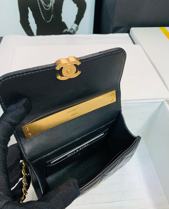  handbag, compact everyday style, image 9