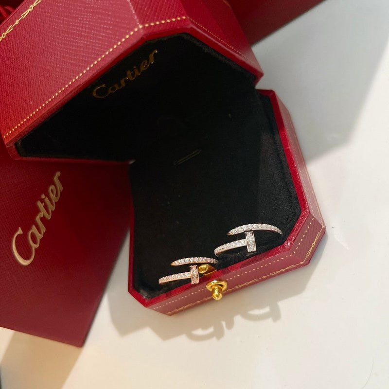 Front view of Cartier unisex jewelry piece