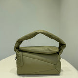 Ziva's Charm handbag – front view (28.5cm*14cm*10.2cm)