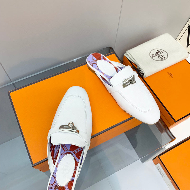 Hermes sandals Style 169 - logo and branding close-up
