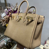  tailored structured bag styled with outfit