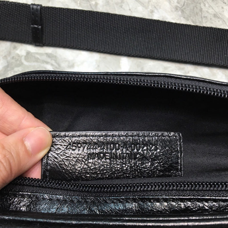 Refined Vegan Leather Handbag - Sleek Minimalist Lines | Women's Designer-Inspired Purse #221 - texture close-up (image 9) of designer-inspired handbag
