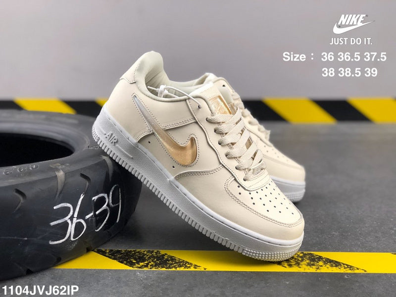 Nike Men's & Women's Premium Low-Top Trainers — Style 013 angle view