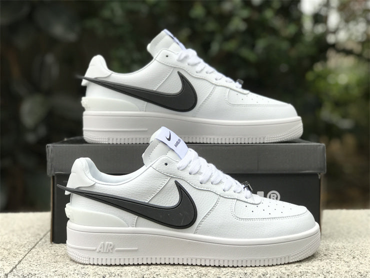 Nike neutral cream luxury sneakers view 9 streetwear statement look