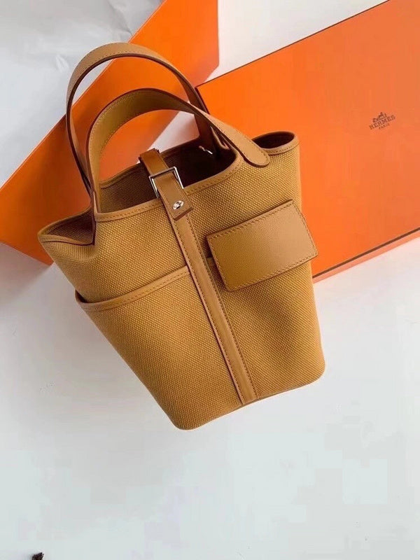 Interior view of graceful premium bag