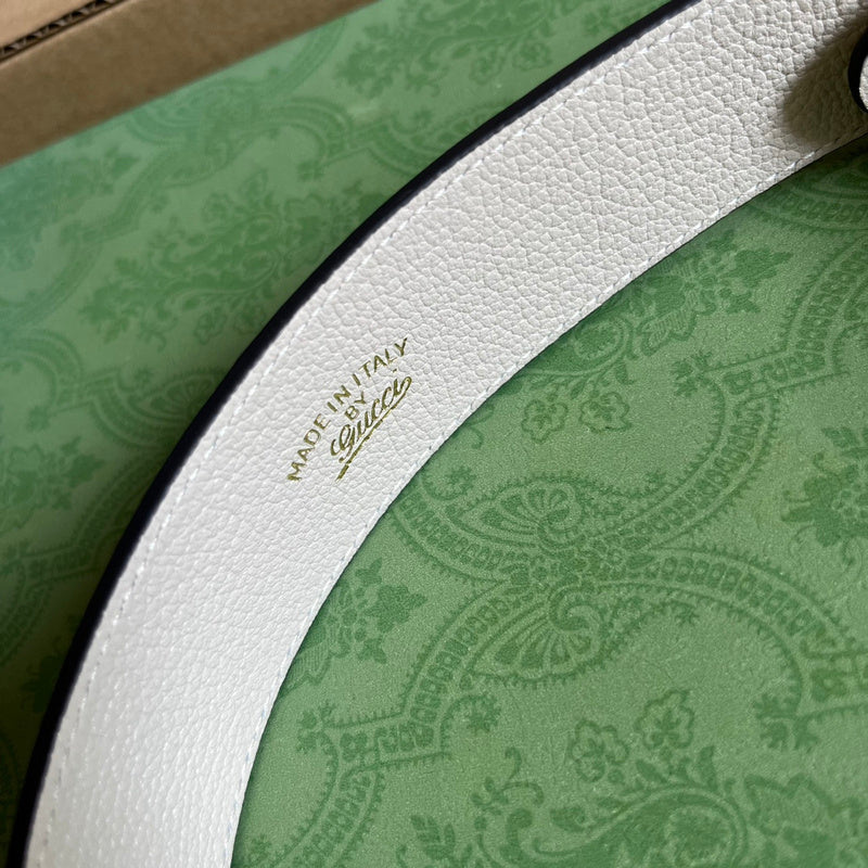 Close-up detail of modern elevated women's handbag – women's luxury accessory