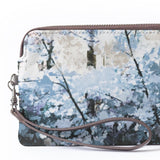 Ziva's Charm clutch bag – detail view (one versatile size)