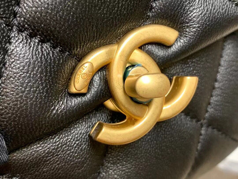  mid purse view 4