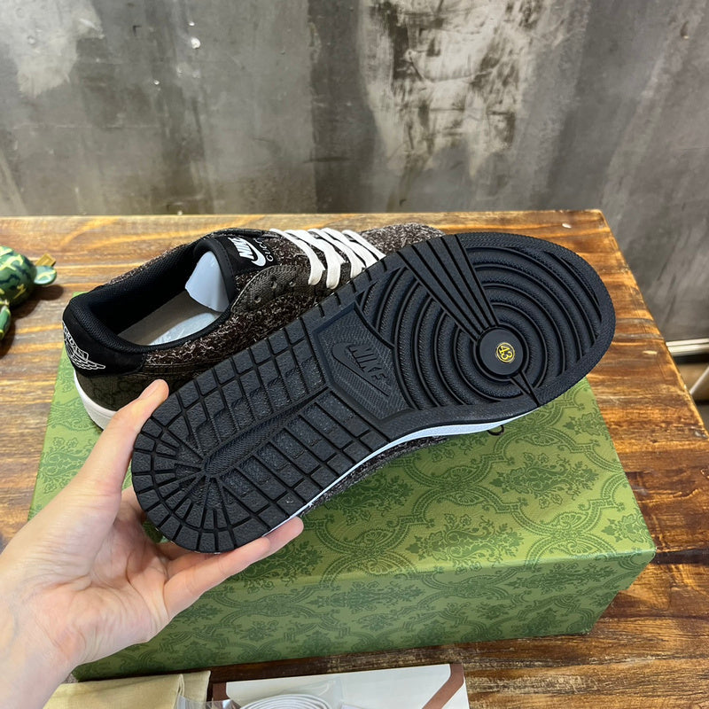 Gucci bold contrast luxury sneakers view 6 breathable knit upper