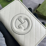 Back view of everyday-luxe elevated women's handbag – women's luxury accessory