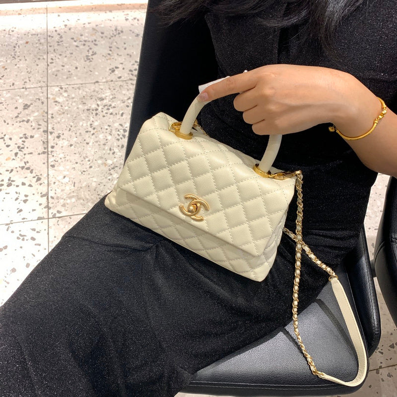  women's handbag, mid design, view 5
