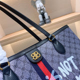 Ziva's Charm handbag – interior view (one versatile size)