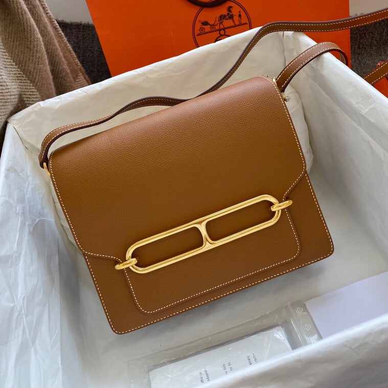  modern shoulder bag detail view showing craftsmanship