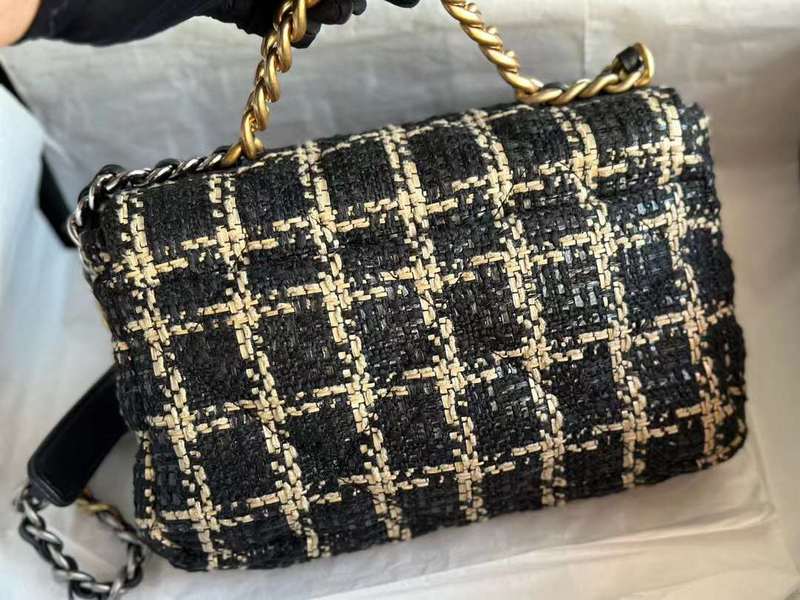 Zivas Charm Effortless Sophistication Everyday Handbag (Designer-Inspired Craftsmanship) – Interior View