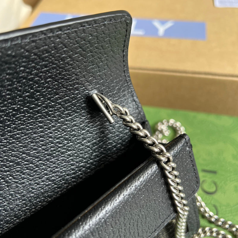 Close-up detail of polished classic women's handbag – women's everyday handbag