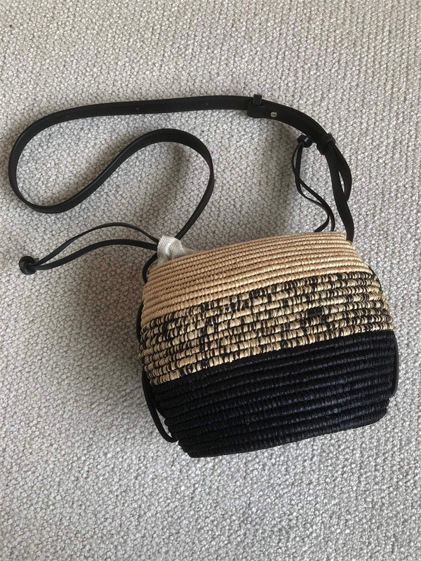 Ziva's Charm handbag – full view (20cm*19cm*11cm)