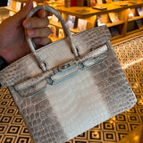  satchel interior and compartment view
