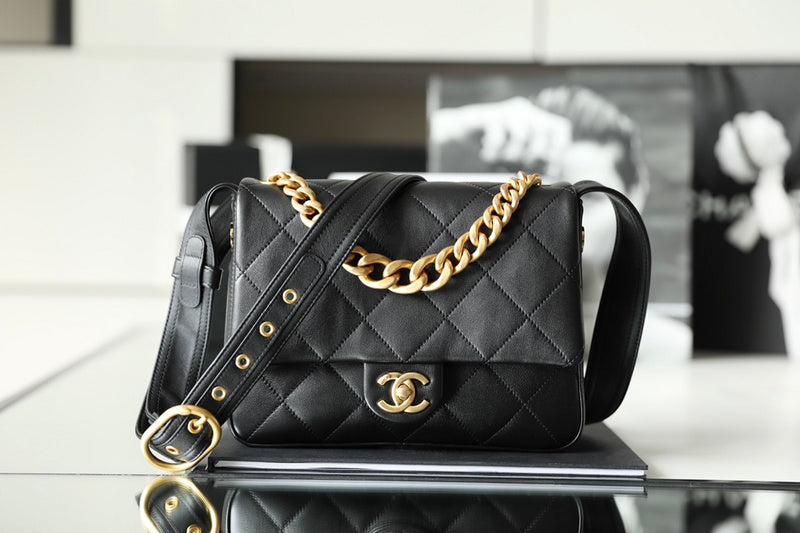  women's handbag, mid design, view 7